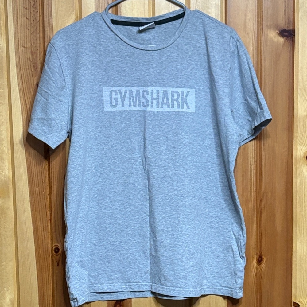 Gymshark Men's Light Heather Gray Logo Tee